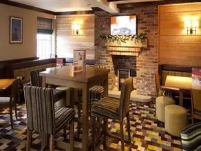 Premier Inn St. Albans/Bricket Wood - Image 2
