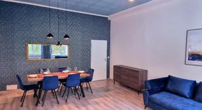 Luxury Three-Bedroom Apartment - Image 5