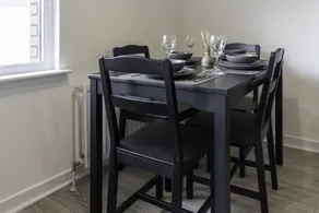 Charlotte Apartment - Image 5