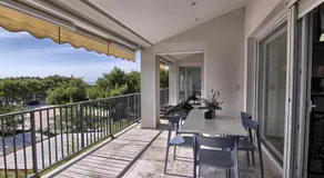 HD Beach House I - Image 4