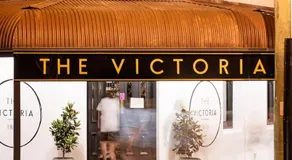 The Victoria Hotel Bathurst - Image 4