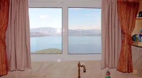 Nikolas House - Image 5