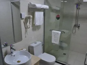 GreenTree Inn Shandong Jining Qufu East Jingxuan Road Sankong Express Hotel - Image 5