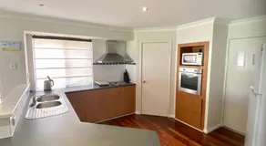 Wagon Holiday Home - Image 5