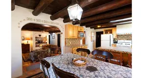 Retreat in Taos Foothills - Image 4