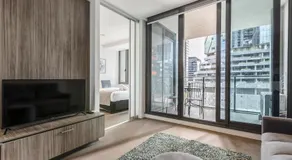 Sakura Apartment - Image 2