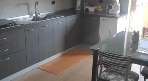 Appartamento in zona residenziale - Image 3