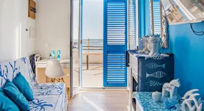 Blue Velvet - Image 2