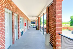 Sunrise Inn By OYO Albany - Image 2