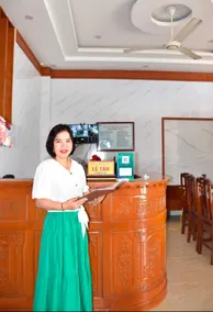 Huong Dung Hotel - Image 4