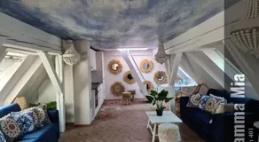 The Henry Self Check-In Guesthouse - Image 5
