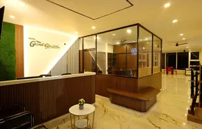 Hotel Grand Square - Image 5