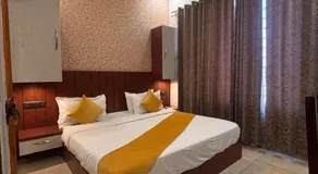 Anushangi Hotel - Image 2