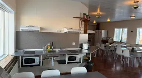 Frost Guesthouse - Image 5