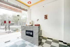 Hotel O BN Palace & Restaurant - Image 2