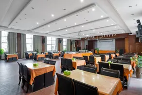 Huaxin Hotel - Image 2