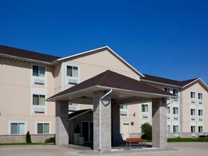 Holiday Inn Express Lincoln - Image 5