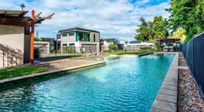 Blue Lagoon Villa B - Image 4