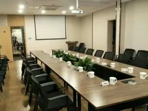 Green Tree Inn Huaian Wanda Plaza East Jiankang Road - Image 4