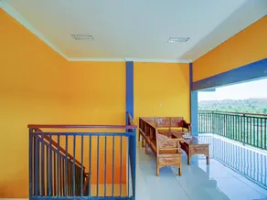 OYO 3812 Edutel Sade Raya Kuta Hotel Lombok - Image 3