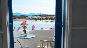 Beachfront Bocamviglies Rooms - Naoussa Bespoke View - Image 4