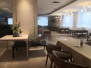 Yilin Hotel - Image 5