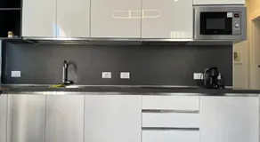 James Home - Image 3