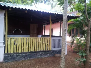 Green Park and Eco Tree House - Image 3