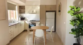 Cosy and Peaceful Retreat - Image 4