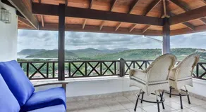 Hilltop Villa with great views out to sea - Villa Cadasse villa - Image 4