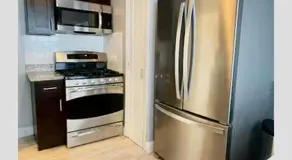 Cozy, Upstairs Apartment Pets Welcome with fee Family Friendly Close to Everything - Image 4