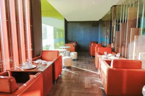 Empress Hotel Makassar City Center by LIFE - Image 4