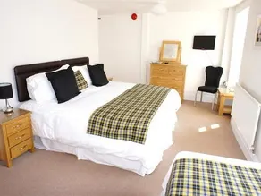 Nebula Guest House - Image 3