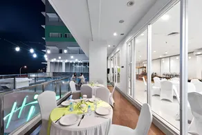 Whiz Prime Hotel Megamas Manado - Image 2
