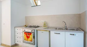 The View House - Image 3