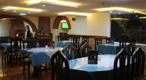 El Leñador hotel y restaurante - Image 2