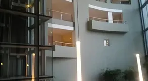 A310 Lagoon Beach Apartment & Spa - Image 3