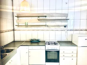 Romantic two bedroom apartments close to Normafa with private parking - Image 4
