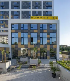 Hotel Campus 90 - Free Parking - Image 3
