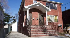 Tonel Paradise 1BR private entrance Near JFK - Image 5