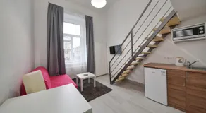 Heart of Downtown Apartment - Image 3