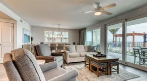 Luxurious first-floor condo with hot tub heated outdoor pool - near entertainment - Image 4