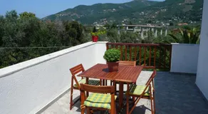 Liossis Rooms & Apartments - Image 5