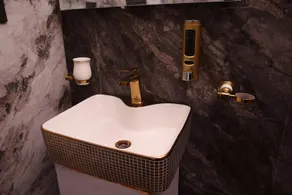 Elite Elegance Inn - Image 3