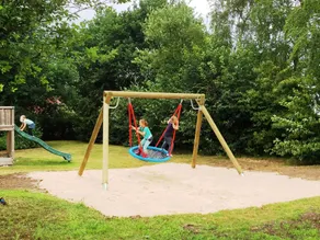 Holiday Home in Park in Twente - Image 2