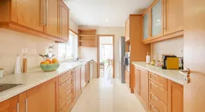 Beach & Cascais Luxury Villa, By TimeCooler - Image 3
