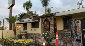 Apache Inn - Image 4