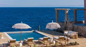 Astarte Villas - Cocoon Luxury Villa with Pool - Image 3