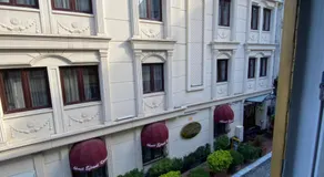 Golden Arrow Hotel - Image 4