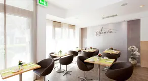 Hotel Scala Frankfurt City Centre - Image 2